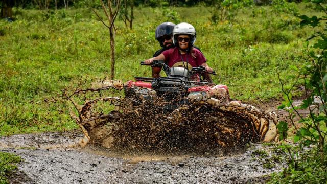 ATV Tour: Adventure tour in La Fortuna — Guided tour and outdoor activity