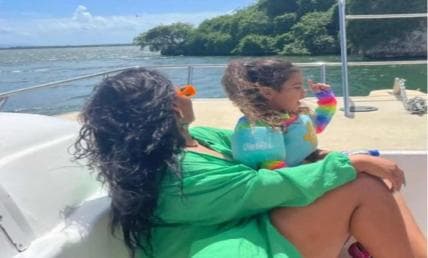 Samaná: Cayo Levantado-Katamaranfahrt mit Mittagessen — Guided tour and outdoor activity
