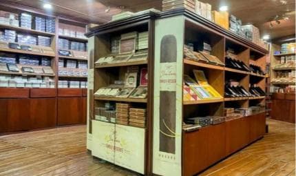 Punta Cana: Don Lucas Cigar, Rum & Chocolate  Tour — Guided tour and outdoor activity