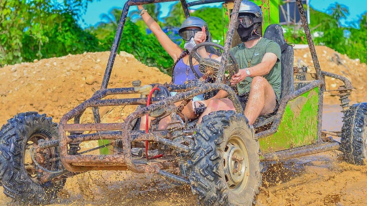 Asombrosa actividad en buggy por la playa de macao y cueva	 — Guided tour and outdoor activity