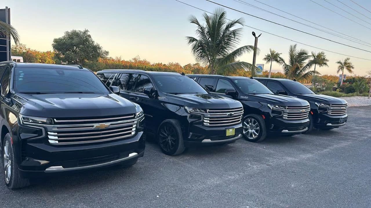 Private Transfer Punta Cana airport to Iberostar Dominicana — Guided tour and outdoor activity
