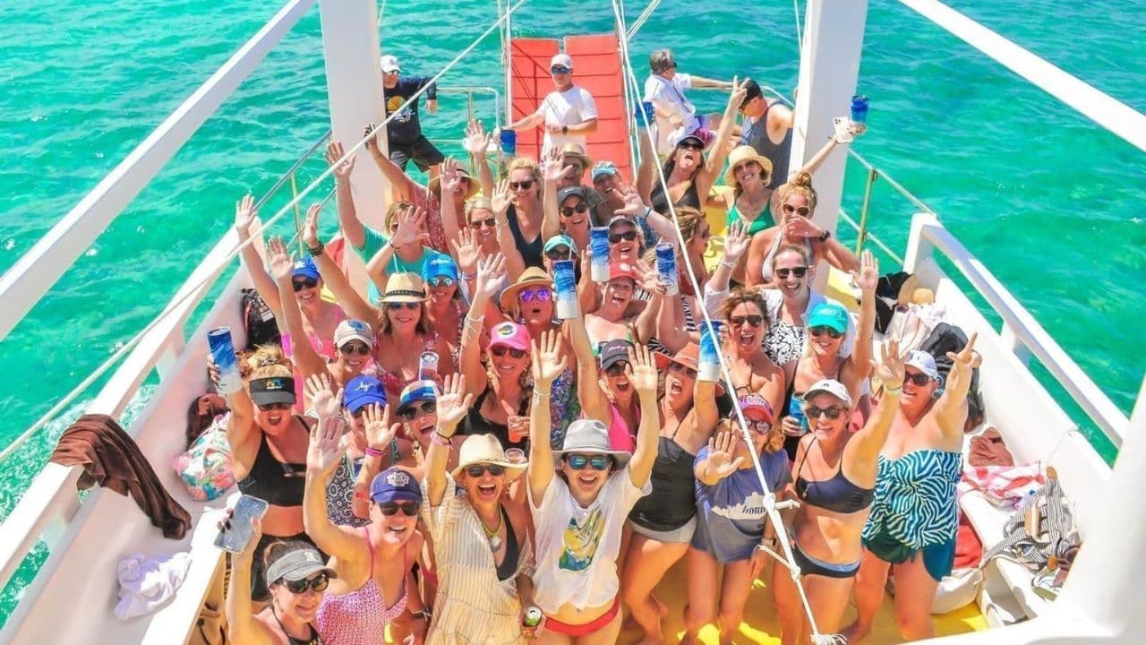 Party boat in Punta Cana with Open Bar and Reef Snorkeling — Guided tour and outdoor activity