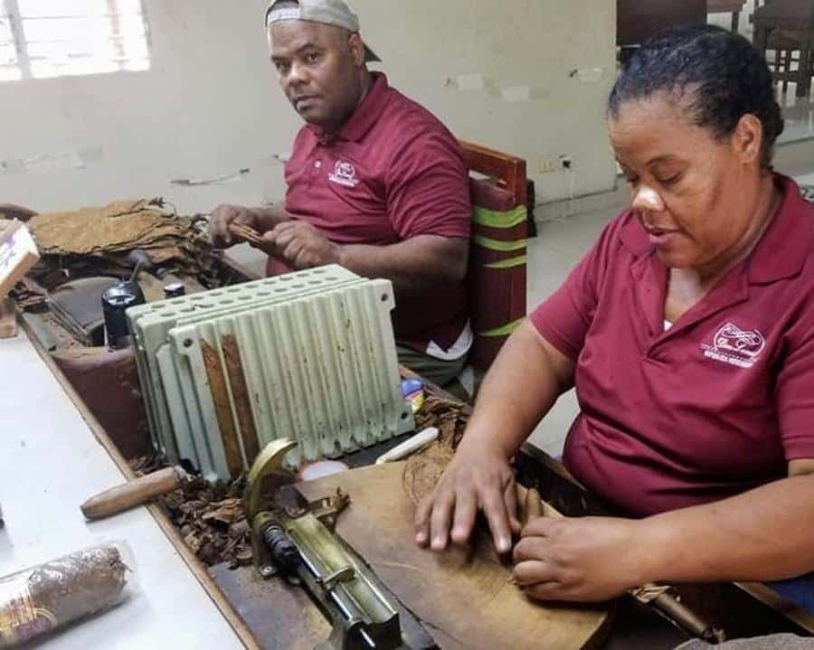 Punta Cana: Don Lucas Cigar Factory & Rum Tour with Pickup — Guided tour and outdoor activity