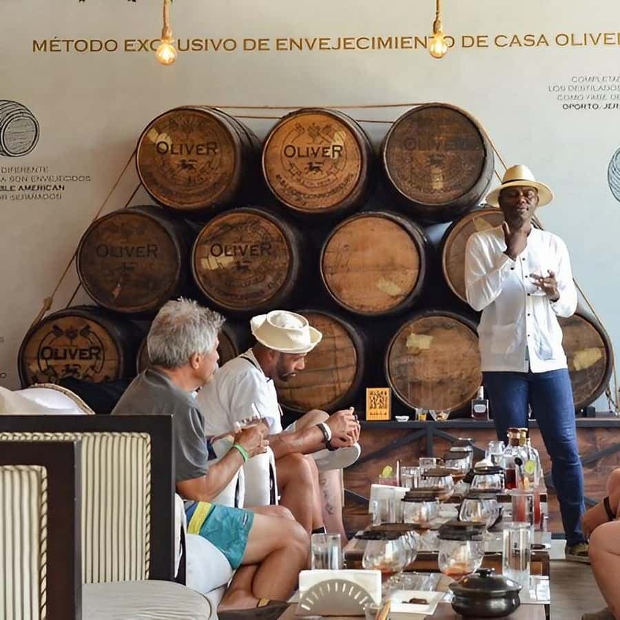 Punta Cana : Premium Rum Tasting & Hand-Rolled Cigar Pairing — Guided tour and outdoor activity