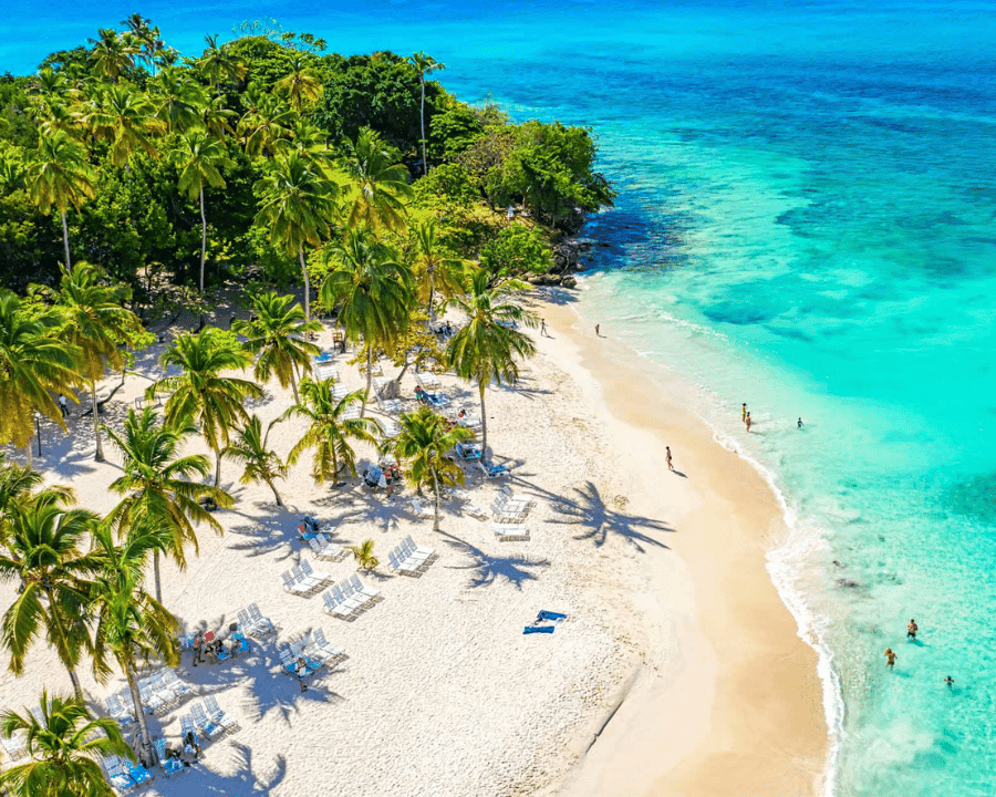 Samaná: Cayo Levantado, Isla Bacardí y la Magnífica Cascada — Guided tour and outdoor activity