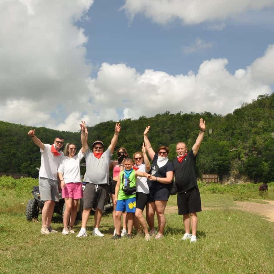 Bayahibe/Romana Buggy Adventure-Caves, Beaches, and Pure Fun — Guided tour and outdoor activity