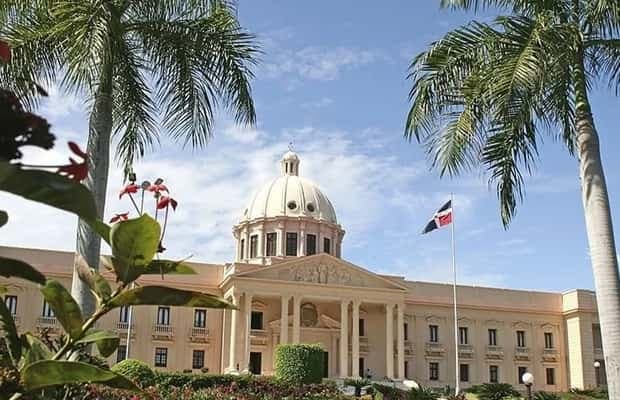 Bayahibe: Santo Domingo Full-Day Tour with Lunch — Guided tour and outdoor activity