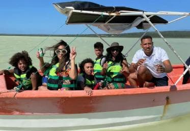Barahona: Bahía de las Águilas & Laguna Oviedo Day Trip — Guided tour and outdoor activity