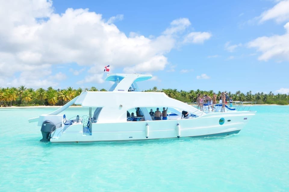 From Punta Cana: Sanctuary Whale Watching Day Trip - Image 3