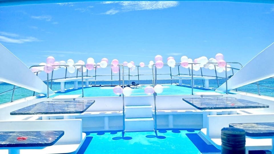 Exclusive Party Yacht Snorkeling, Natural Pool Book Now - Bild 12