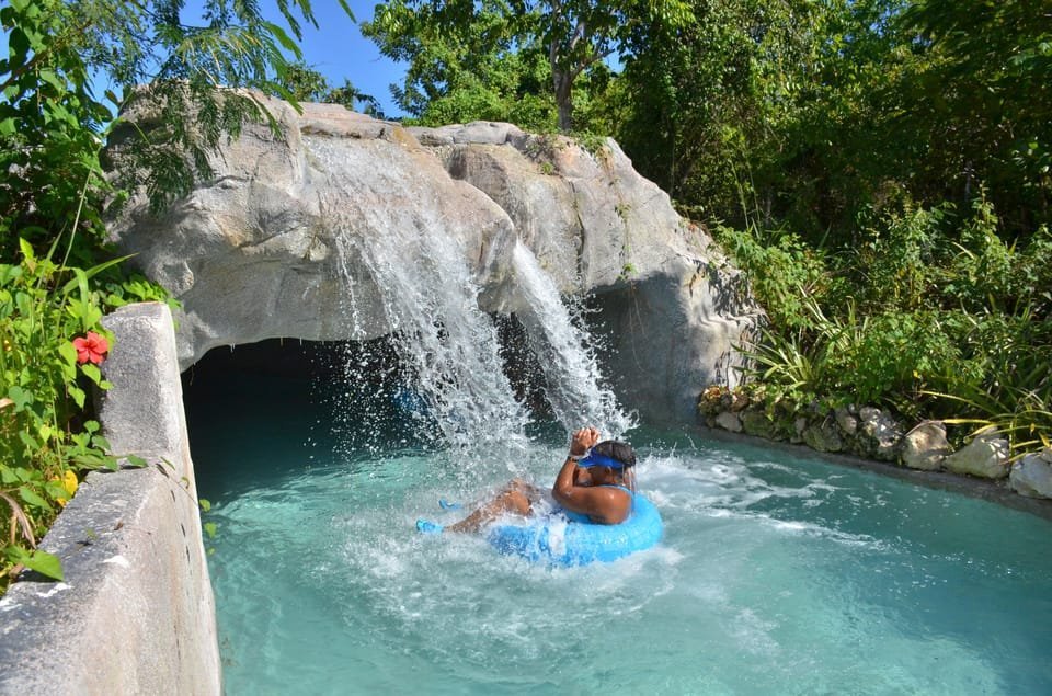 Punta Cana: Blue Lagoon Cenote, Waterfall Pool, & River Tour - Obrázek 14