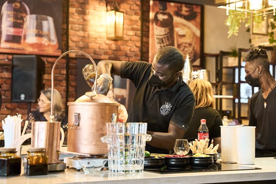 Punta Cana: Oliver & Oliver Rum Tasting & Pairing Experience - Obrázek 13