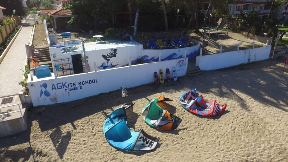 Learn to Kitesurf in Cabarete at AGK Kite School - Image 4