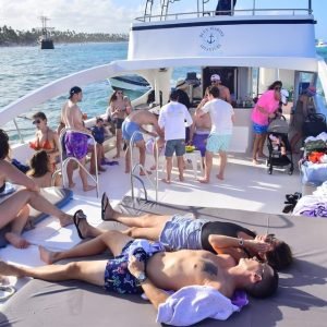 Punta Cana: Private VIP-Katamaran-Party-Kreuzfahrt und Schnorcheln