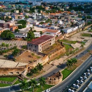 Koloniální Santo Domingo a skryté přírodní krásy Prohlídka města