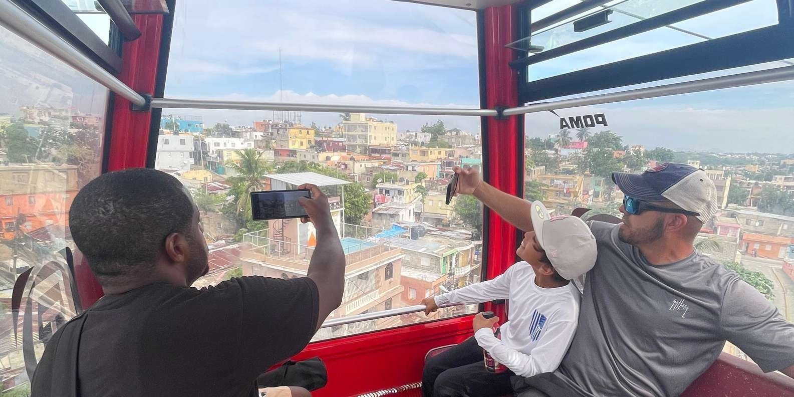 Going Deep Into The Authentic Dominican Neighborhood Tour - Image 12