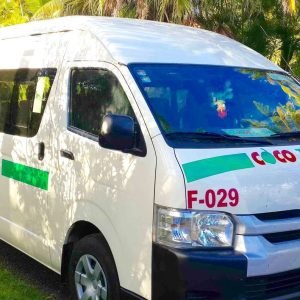 Von Santo Domingo: Privater 1-Weg-Hotel-Transfer